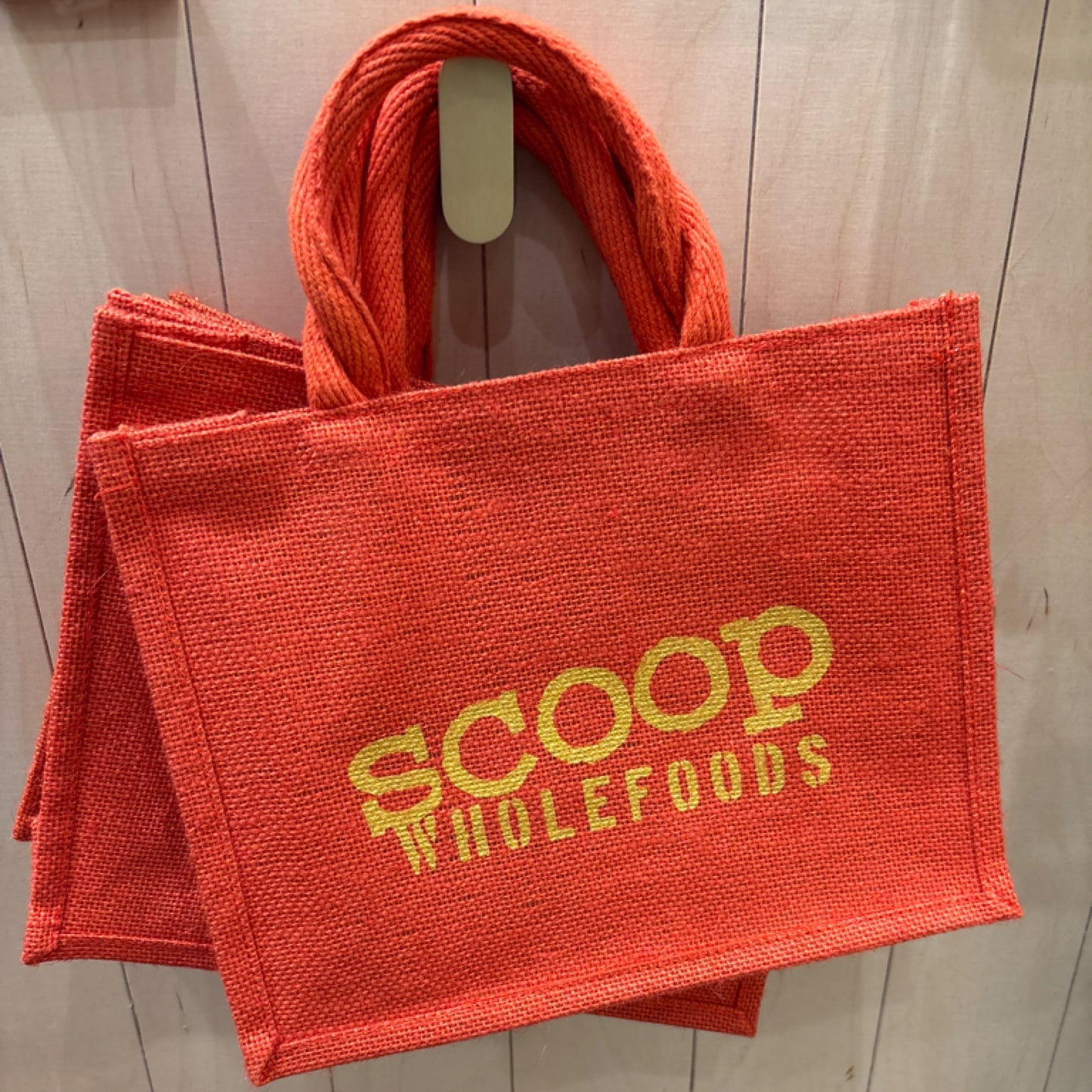 MINI NATURAL HESSIAN SHOPPING BAGS - RED