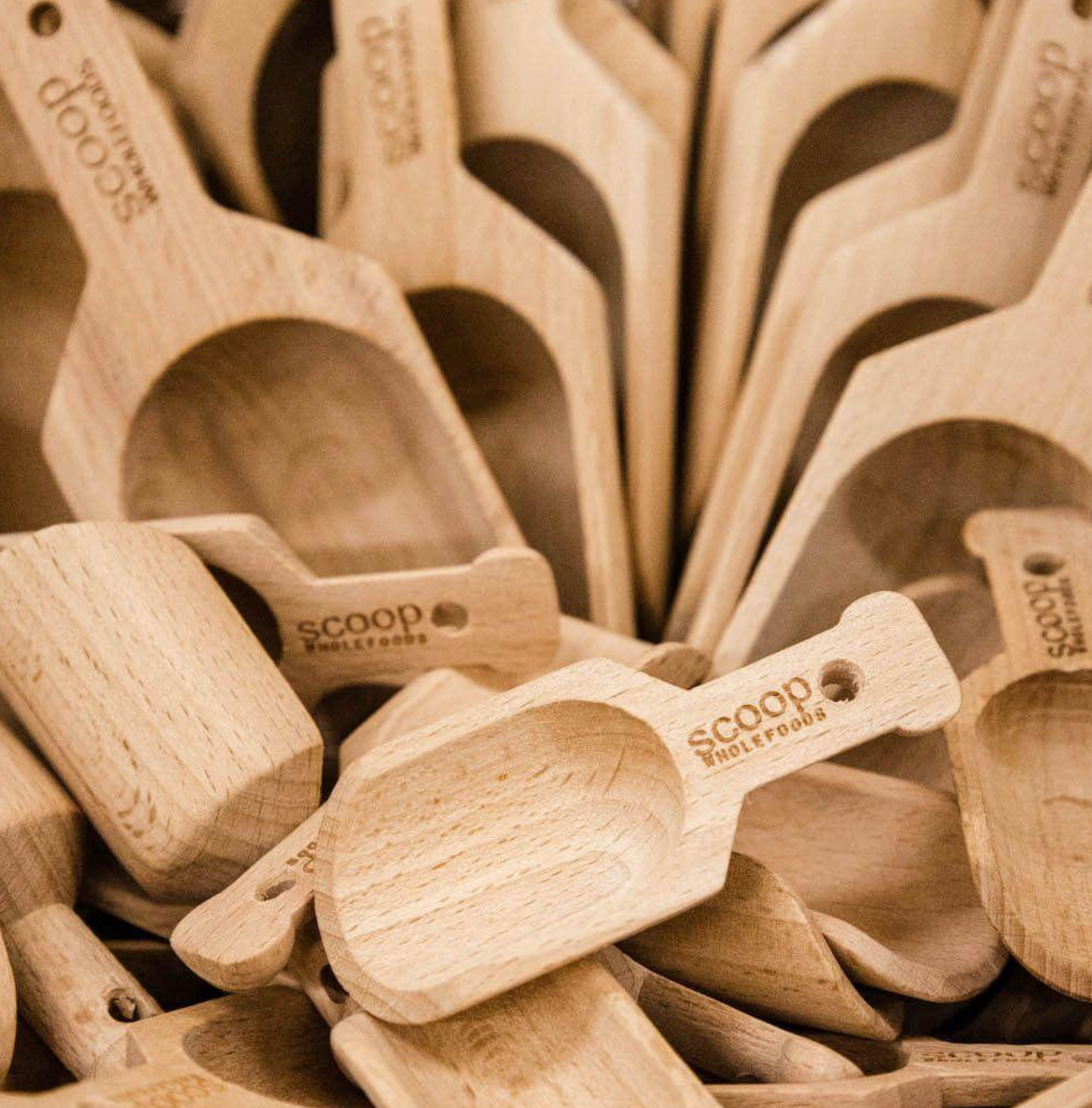wooden-scoop