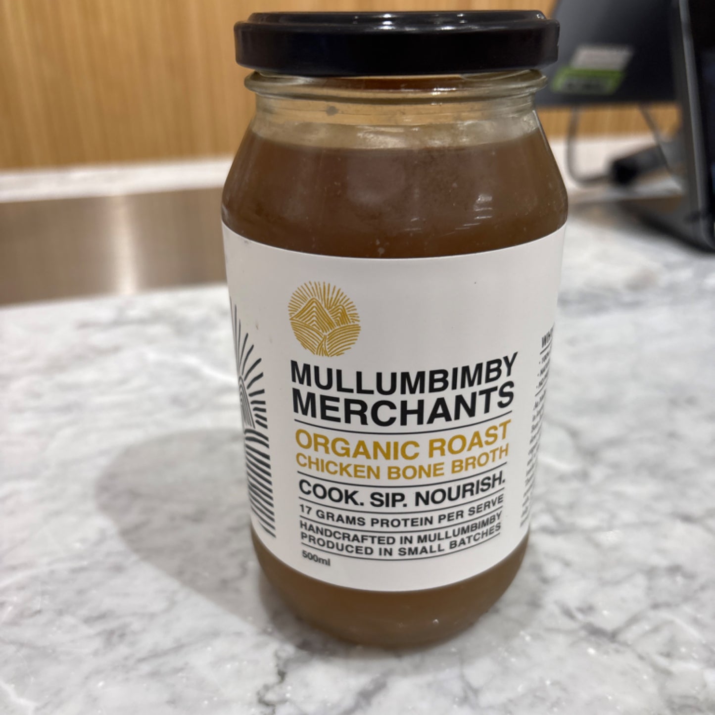 mullimbimby-original-roast-chicken-bone-broth-500ml