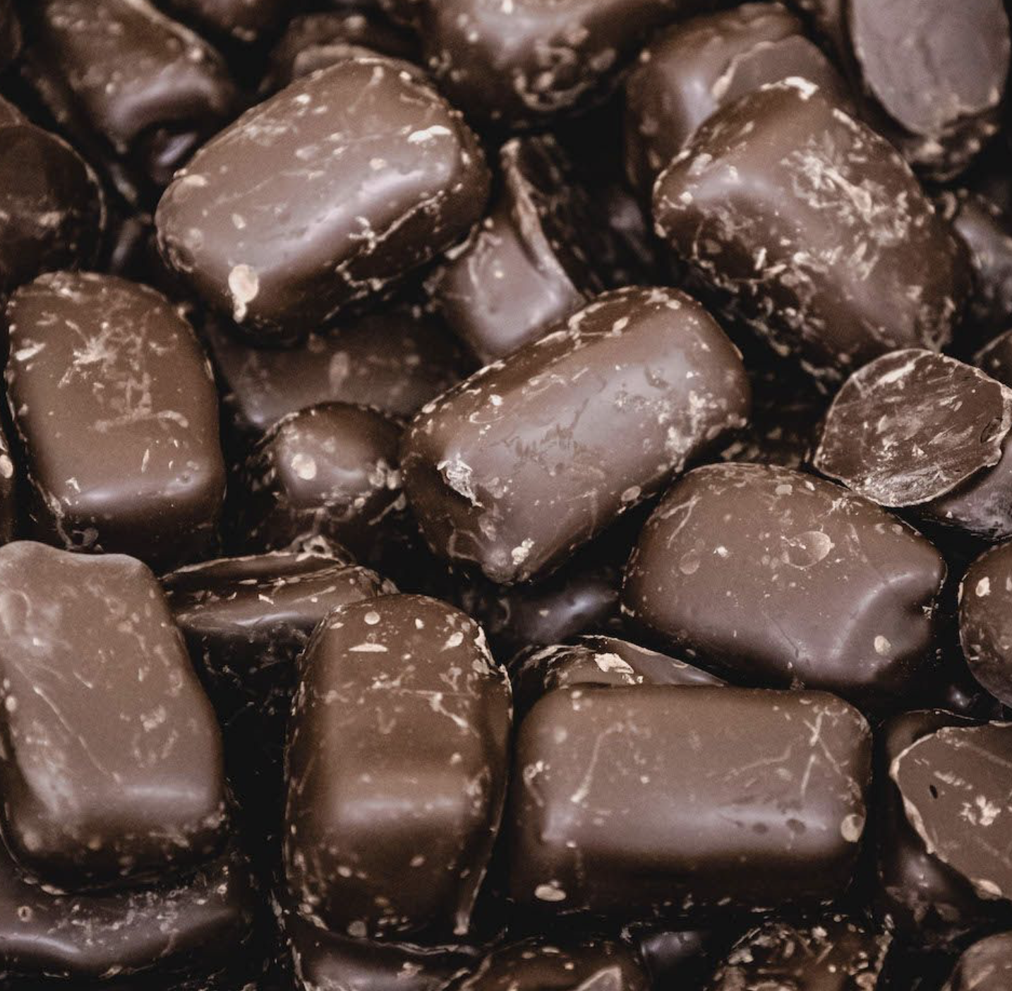 turkish-delight-dark-chocolate-bulk