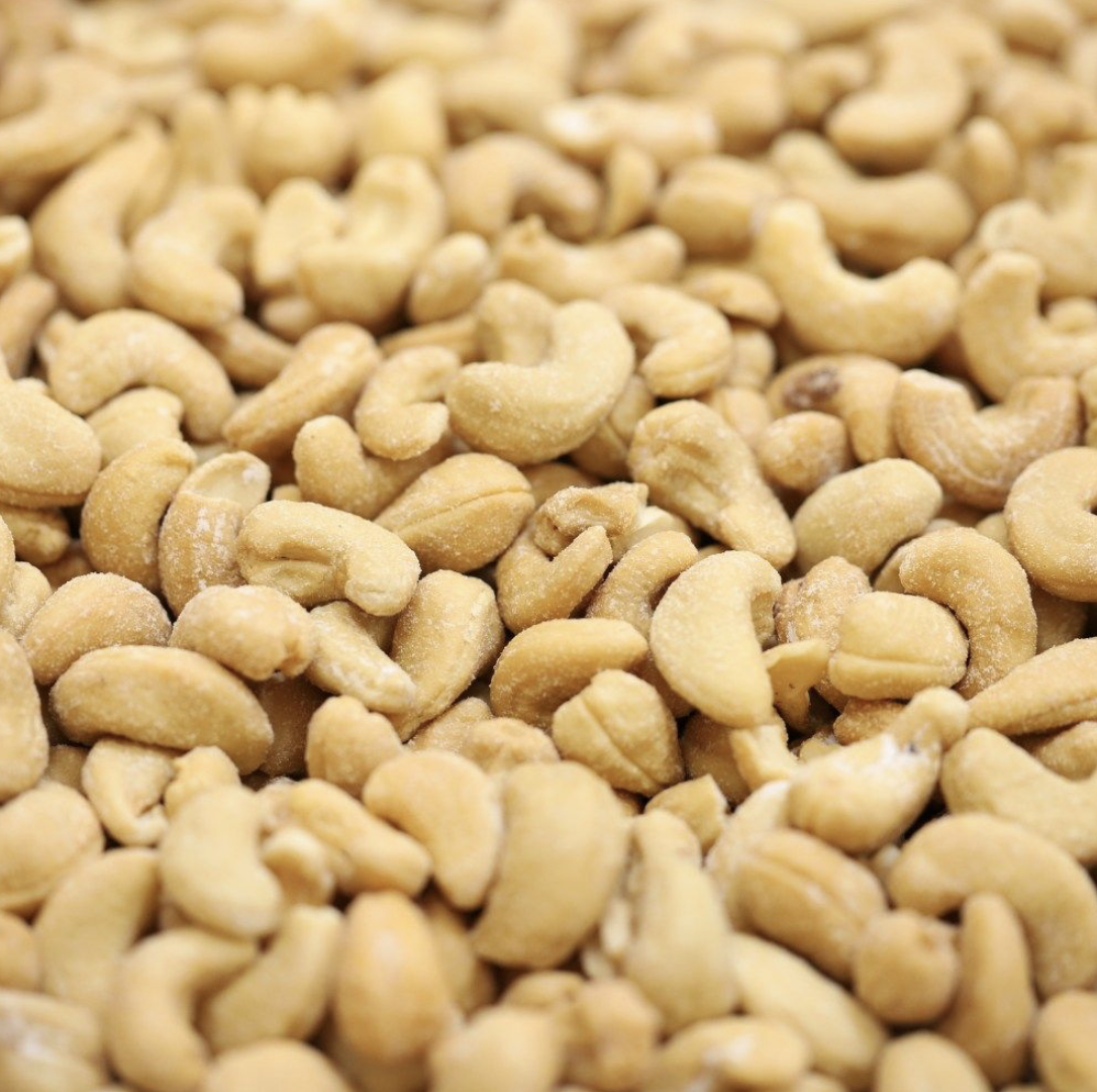 CASHEWS ROASTED AND SALTED - Bulk