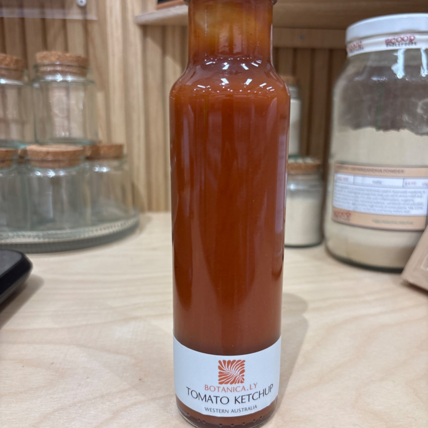 western-australia-handmade-tomato-ketchup-with-clove-and-bay-leaf
