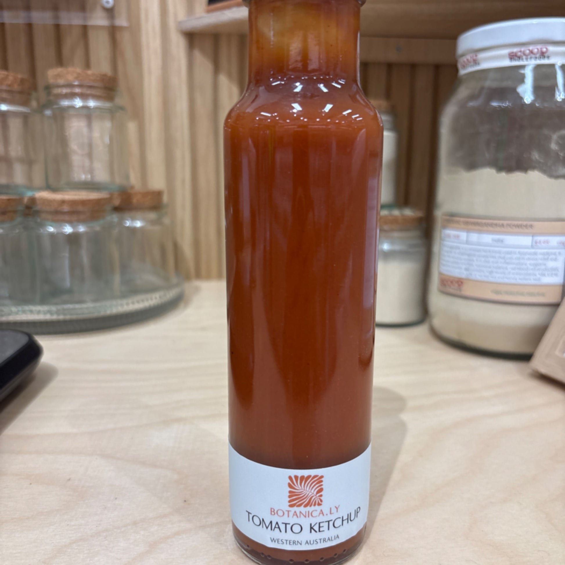 western-australia-handmade-tomato-ketchup-with-clove-and-bay-leaf