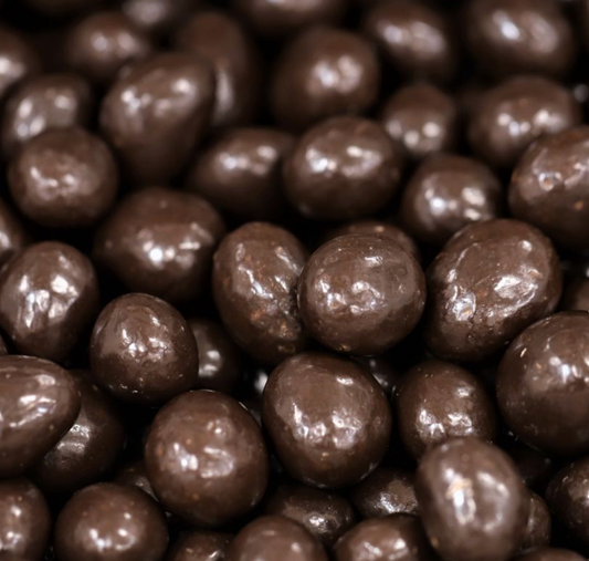 strawberries-dark-chocolate-bulk
