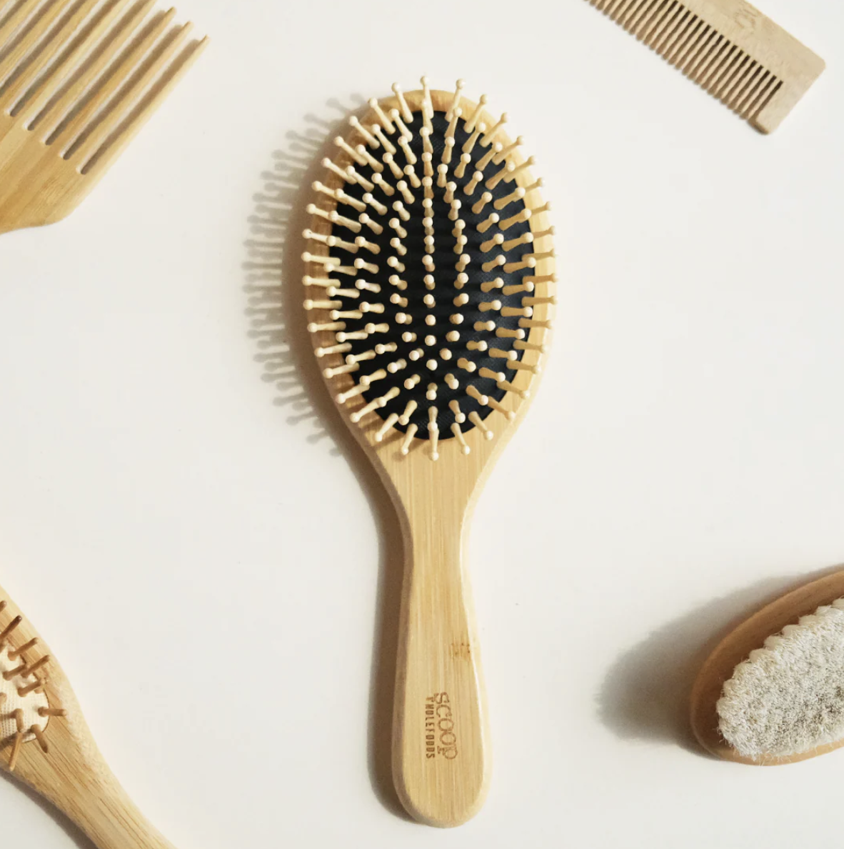 HAIR BRUSH BAMBOO